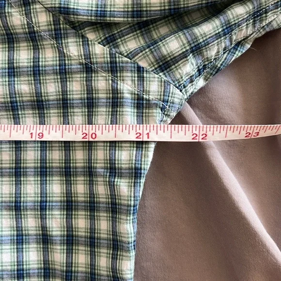 EUC Banana Republic Green and Blue Plaid Shirt - Medium - Picture 6 of 6